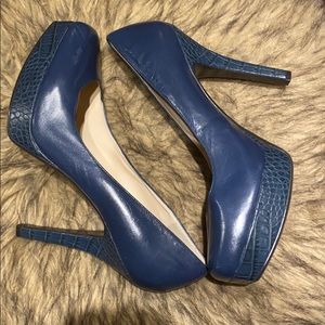Nine West Blue Leather Pumps Size 11
